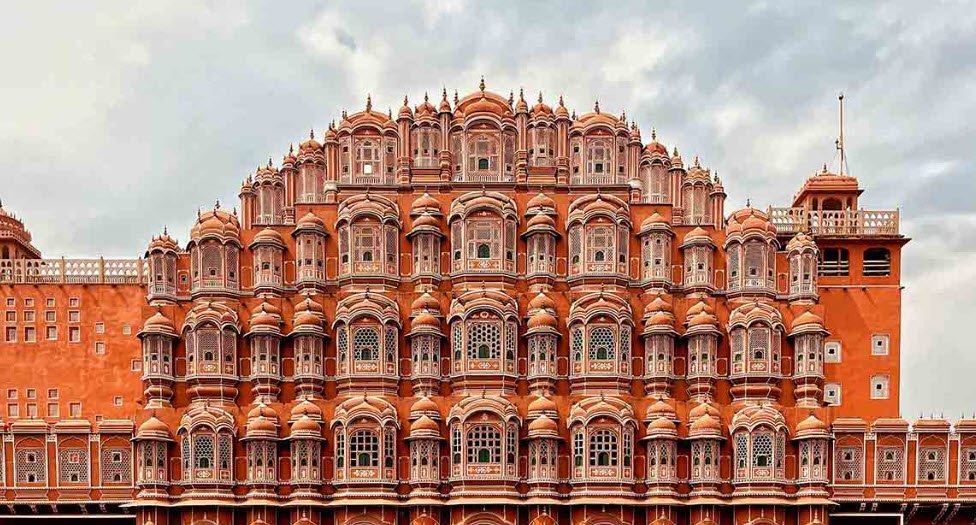 Hawa Mahal, Jaipur, Rajasthan - Vushii.com Hawa Mahal, Jaipur, Rajasthan - Vushii.com